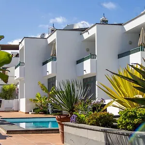 La Tegala Apartahotel